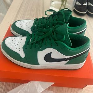 Air jordan 1 low pine green